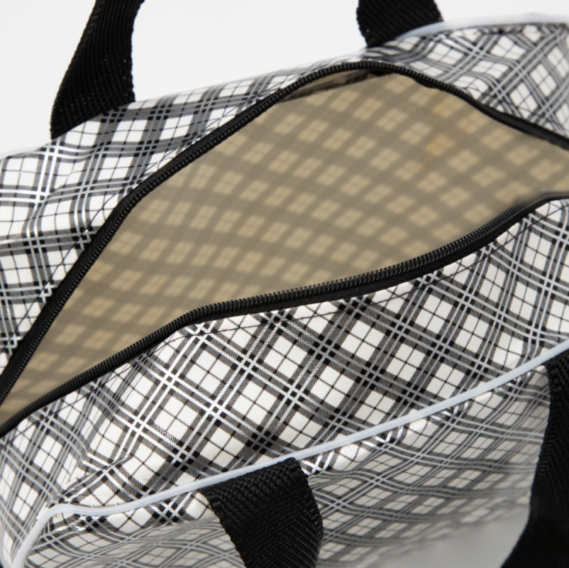 Косметичка на молнии, цвет молочный Косметичка на молнии, цвет молочный