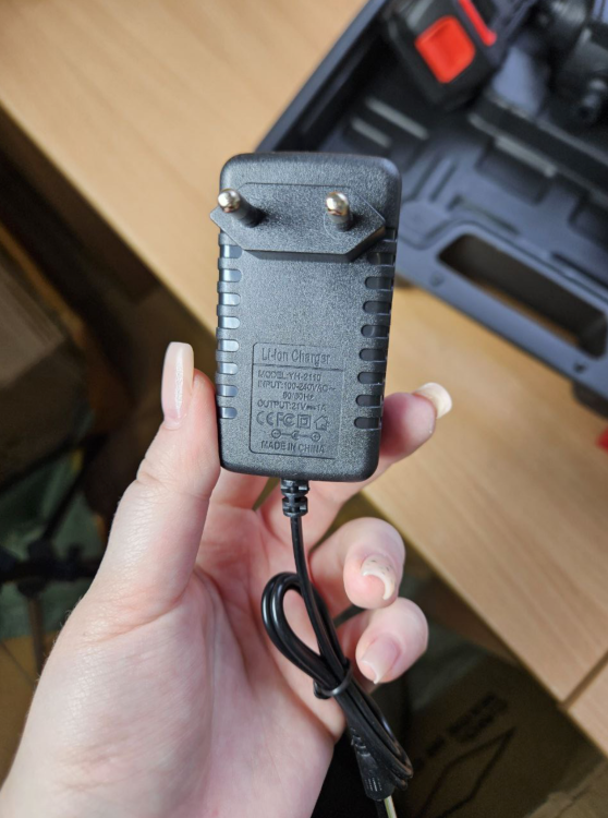 Аккумуляторная мойка высокого давления 1 акб Аккумуляторная мойка высокого давления 1 акб