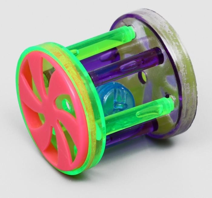 Игрушка для кошек с бубенчиком "Арена", 4 см, микс цветов