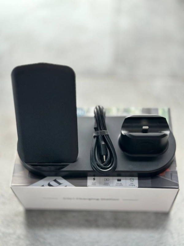 Беспроводная зарядка 3в1