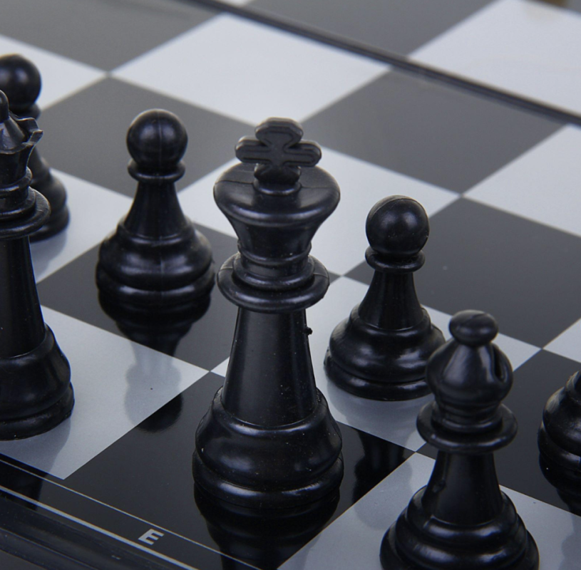 Шахматы магнитные, 32 х 32 см Шахматы магнитные, 32 х 32 см