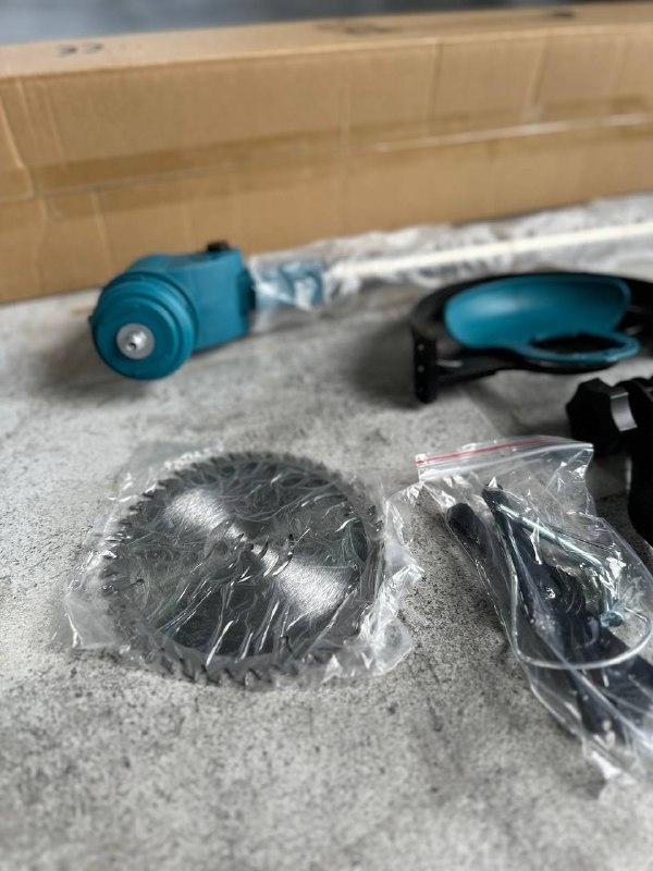 Триммер МК на колесах 2 АКБ