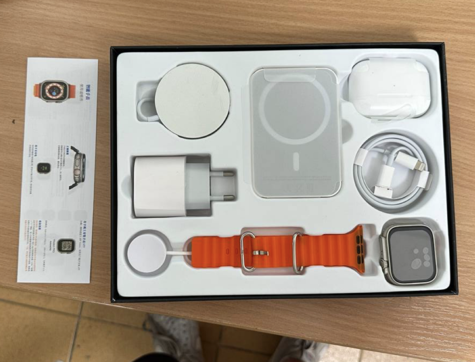 Набор 6 в 1 Смарт Часы + Наушники