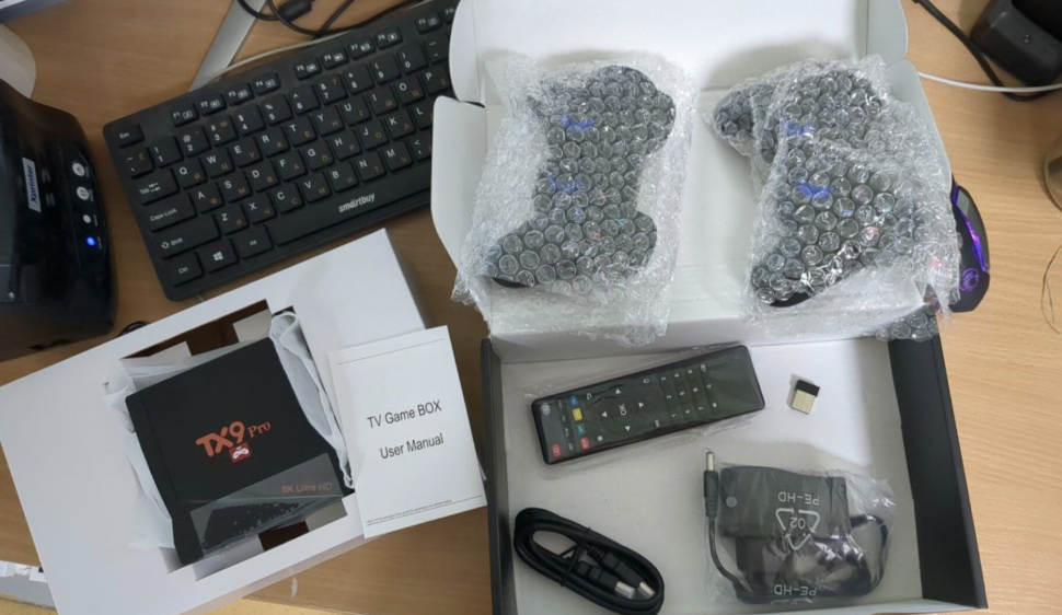 Игровая приставка для телевизора TX 9 PRO