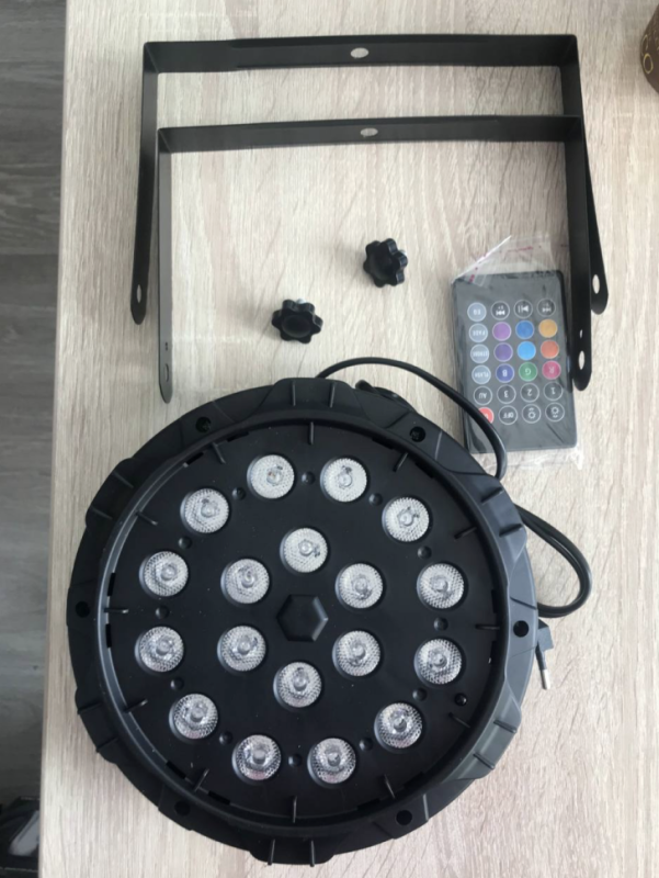 Прожектор LED PAR 18 ламп Прожектор LED PAR 18 ламп