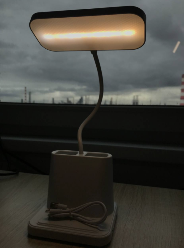 Сенсорная электрическая лампа HG-1688 Сенсорная электрическая лампа HG-1688